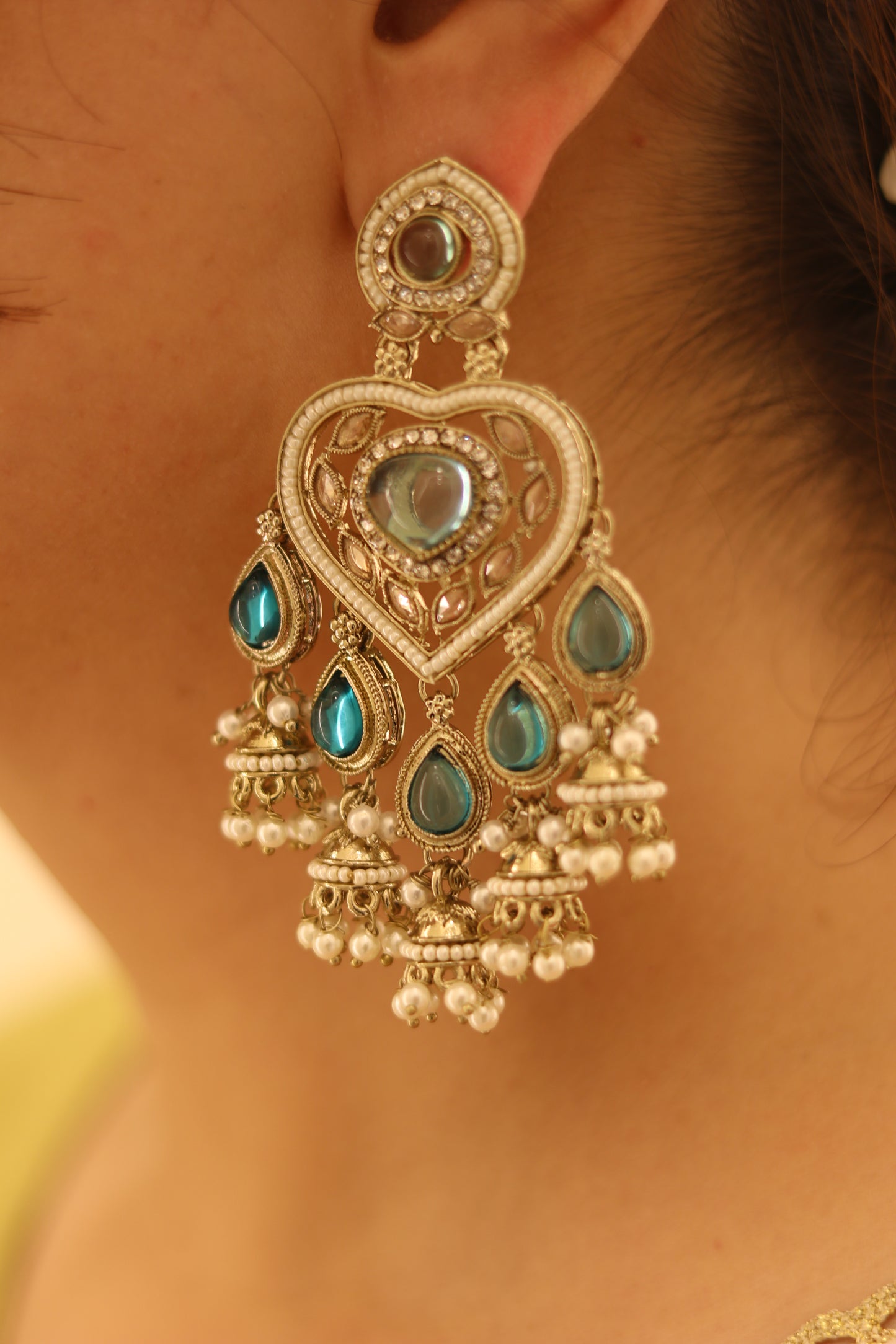 Anika Jhumka d39 turquoise
