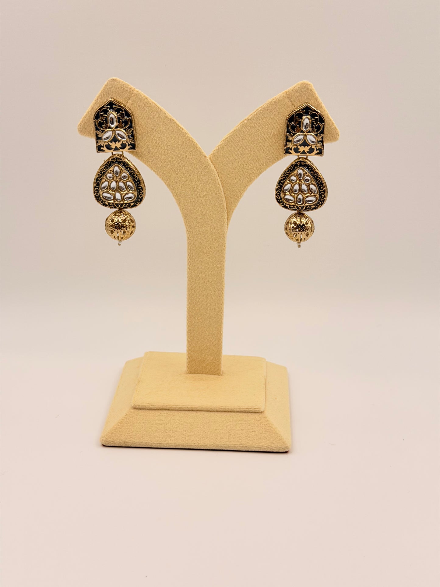 Noir Kundan Dark Blue d49