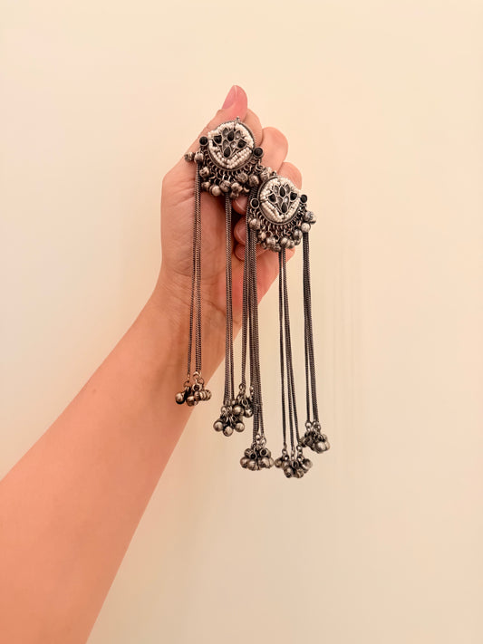 Echo Strings Black Stone