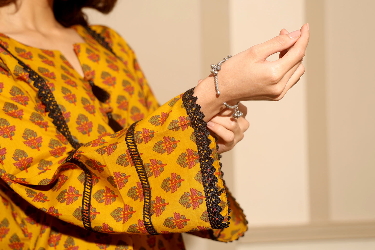 Mystic Bloom Farshi Set