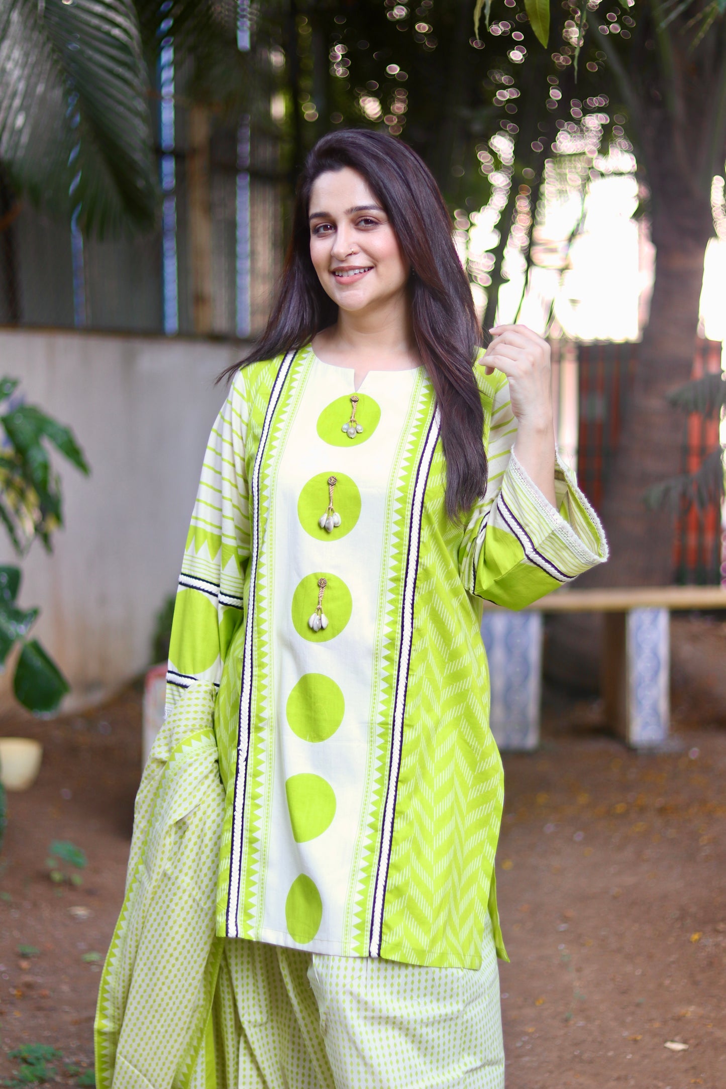Polka Noor Florescent Green Farshi  Set