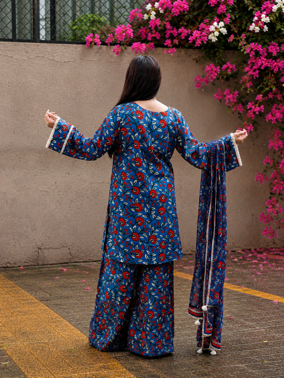 Seher- Dark Blue