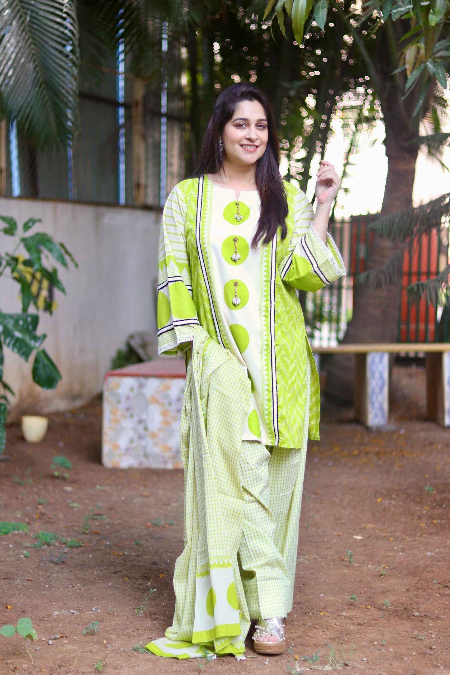Polka Noor Florescent Green Farshi  Set