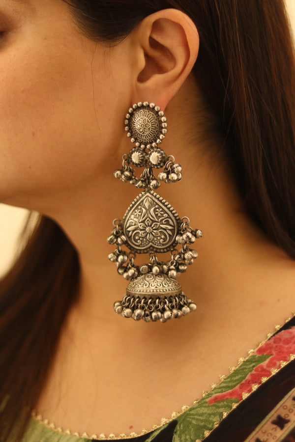 Zarina Jhumka D73