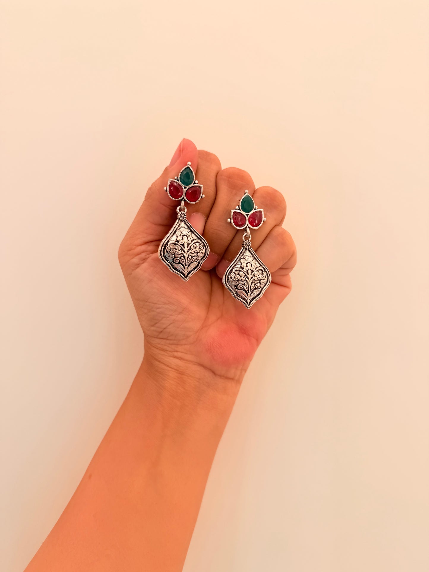 Kusum Drops Dark Pink & Green D113