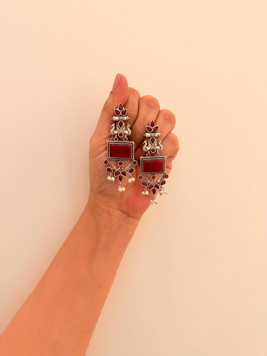 Virae drops red stone