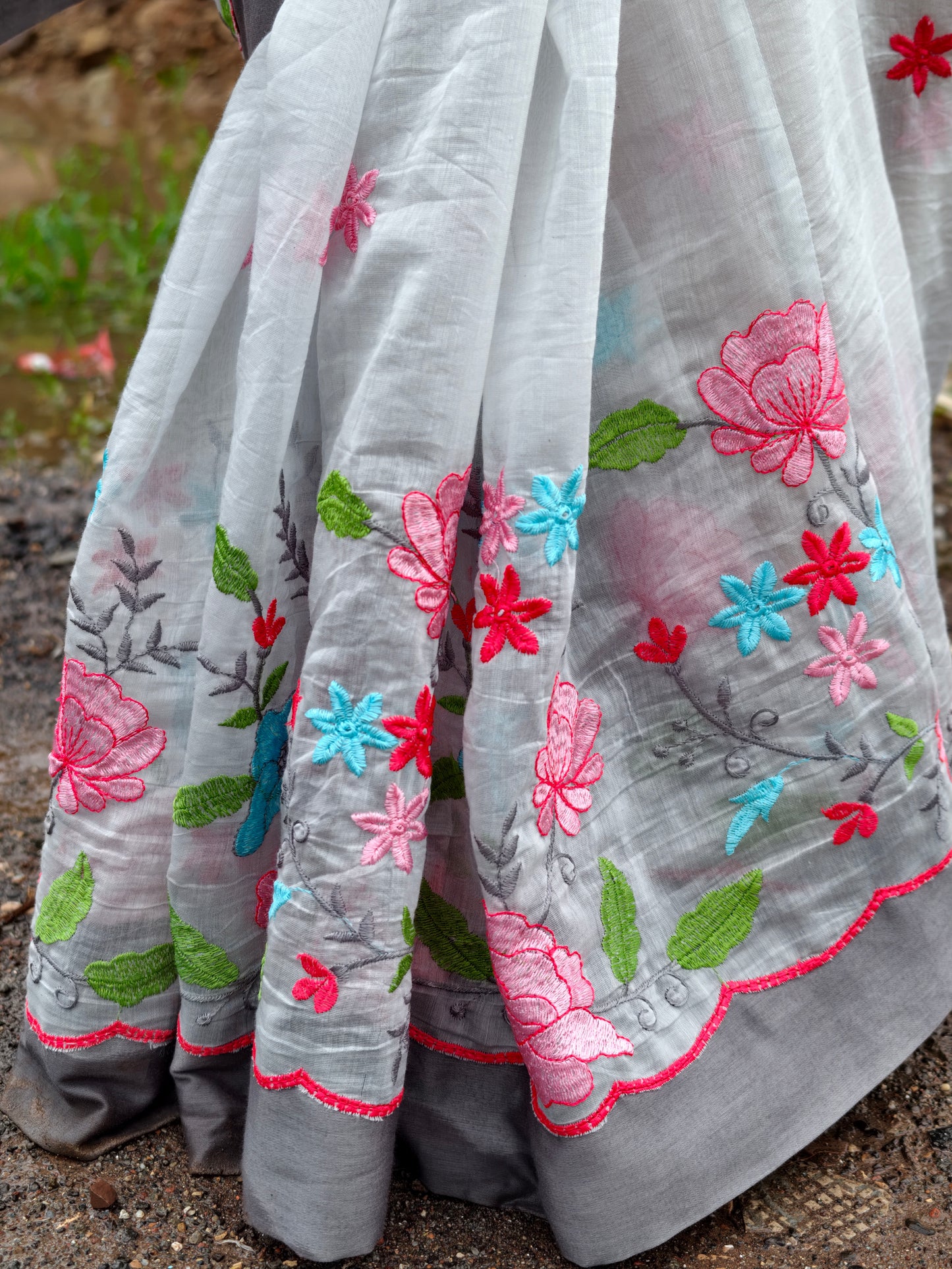 Blush Blossom Saree – Grey with blouse piece