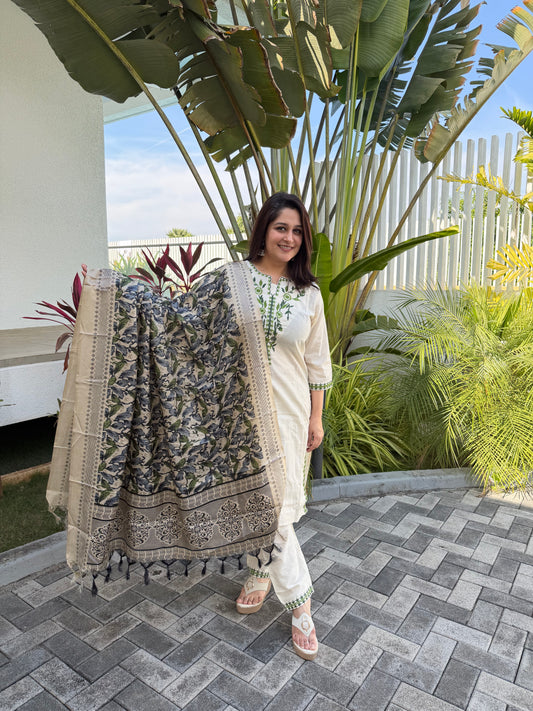 Verdant Grace Kurta Set Green & Grey