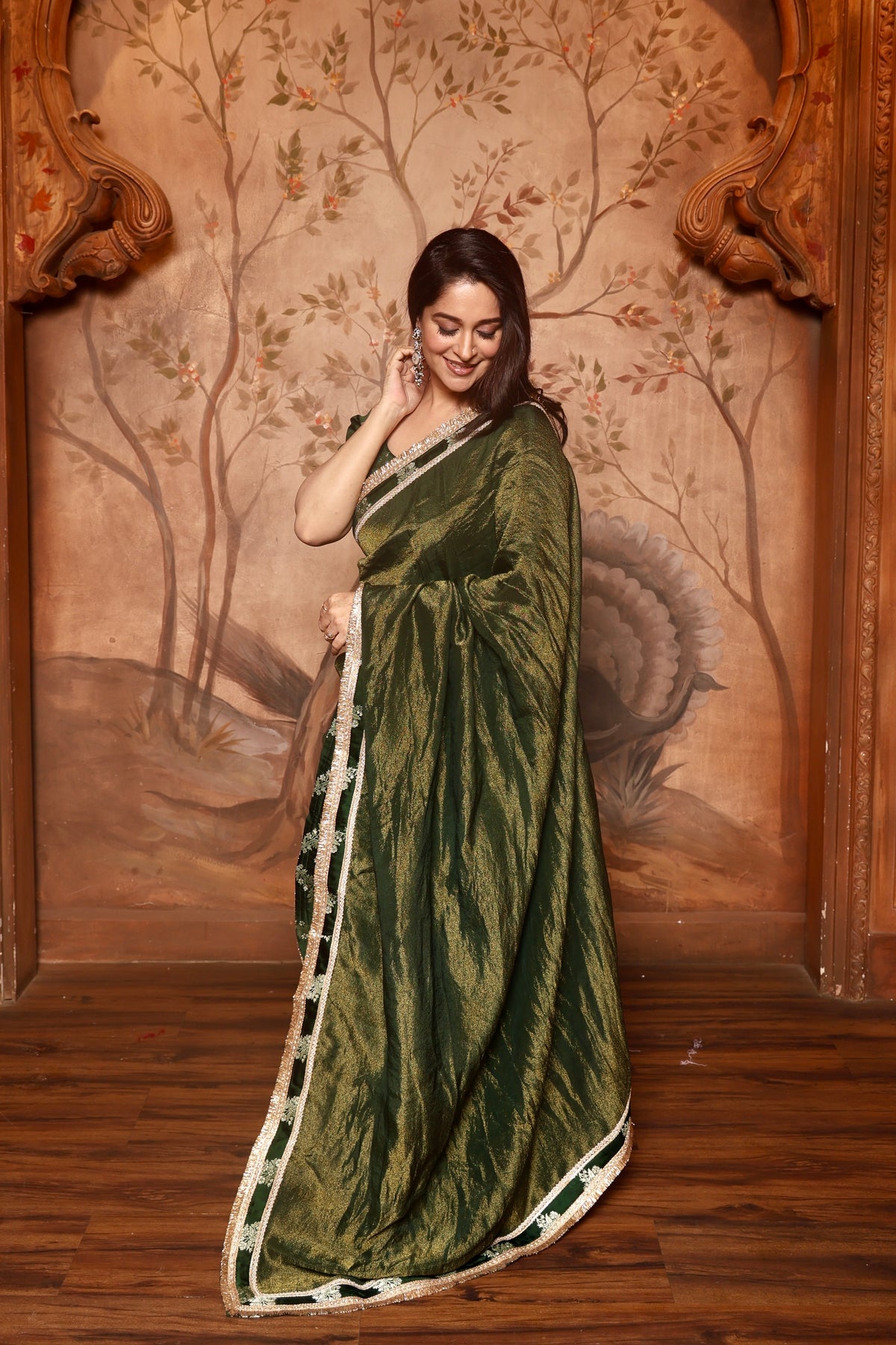 Shahi Shimmer Saree Green With Blouse Piece