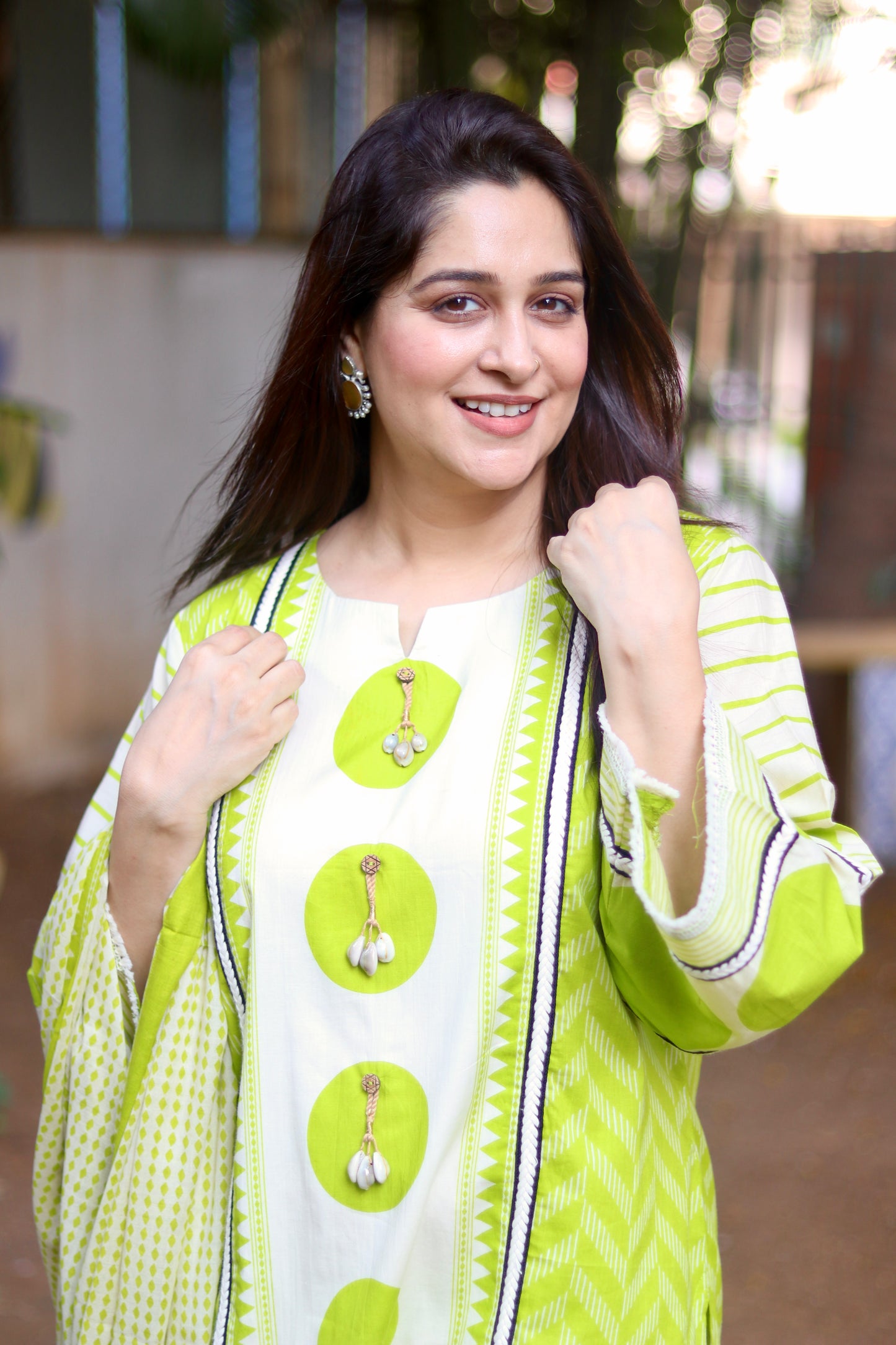 Polka Noor Florescent Green Farshi  Set