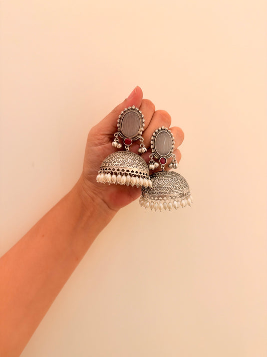 Nayab Jhumka Grey