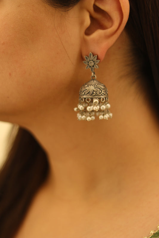 Flower Jhumka D58