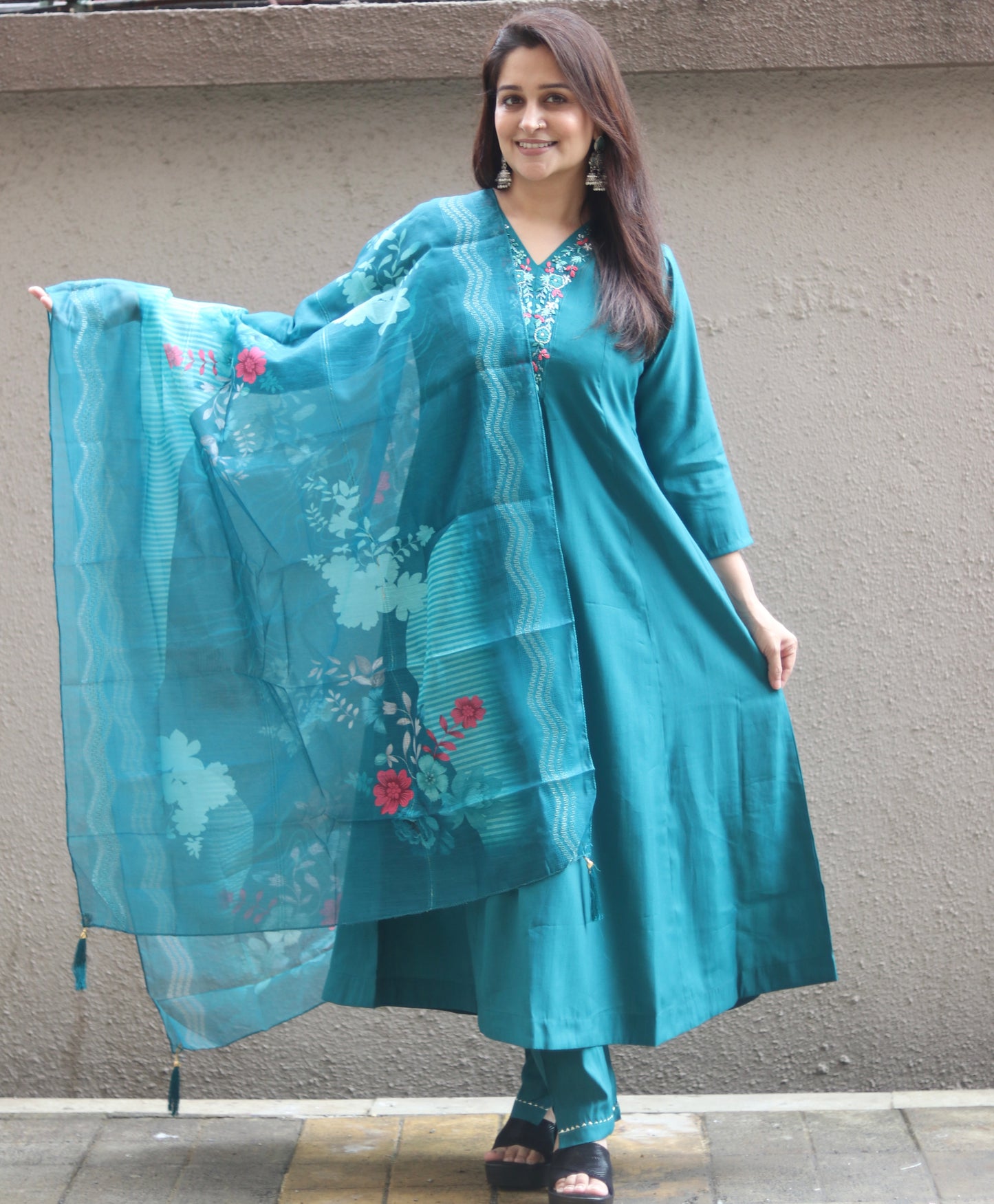Morpankh Aqua Elegance Kurta set