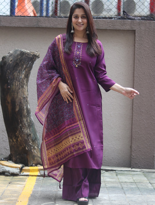 Royal Grace Wine Kurta Set
